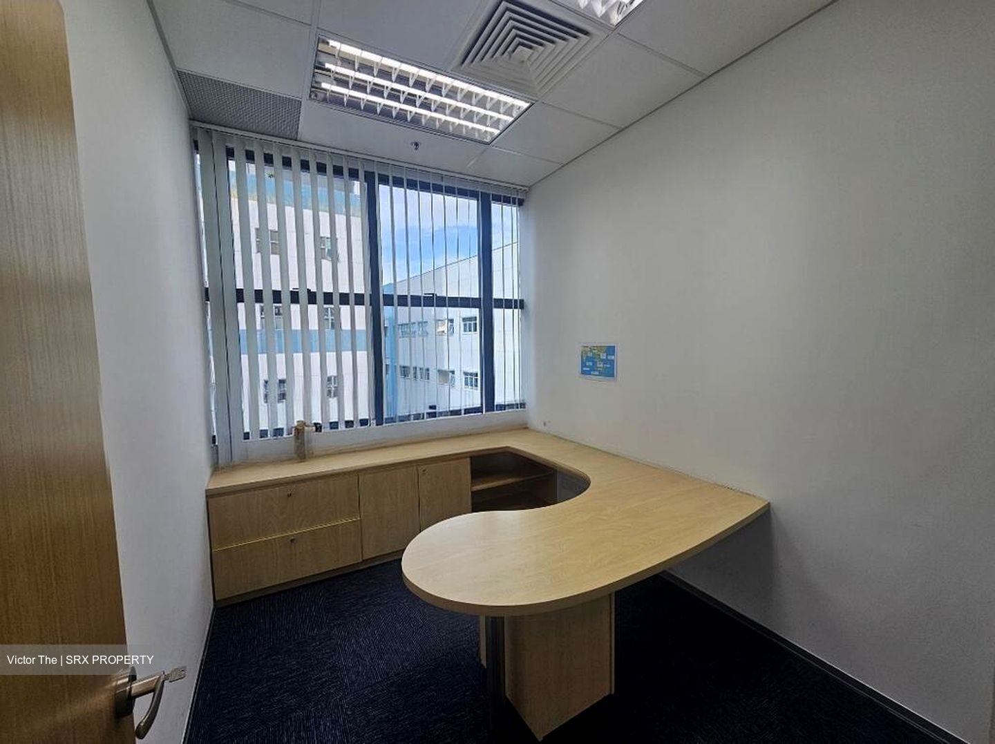 Bendemeer Road (D12), Factory #497589051